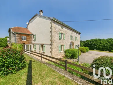 Ferme à Uriménil (88220)