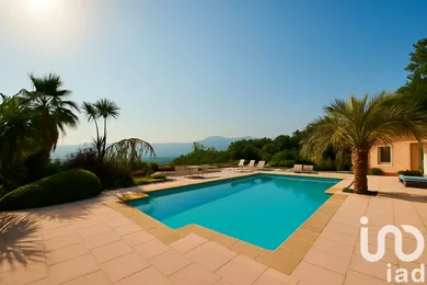 Maison d'architecte à Mouans-Sartoux (06370)