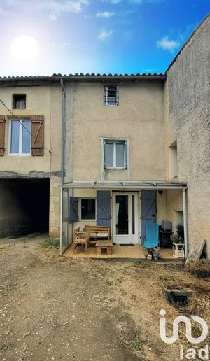 Maison de ville à Gençay (86160)