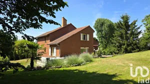 Maison à Espinasse-Vozelle (03110)