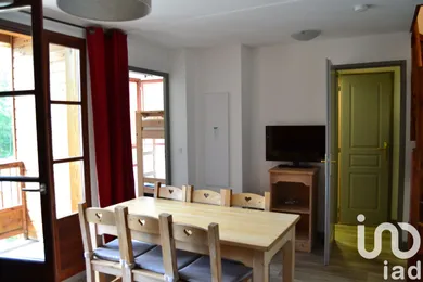 Appartement à SAINT SORLIN D ARVES  (73530) — 4/9