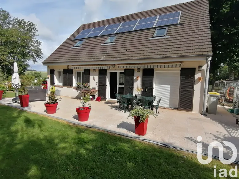 Maison 7 pièces 157 m² · à Longueil-Annel · 157,5 m² · 267 000 €