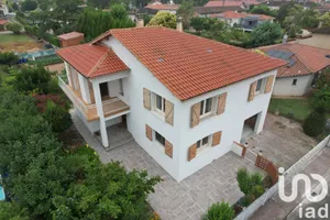 House at Moissac (82200)