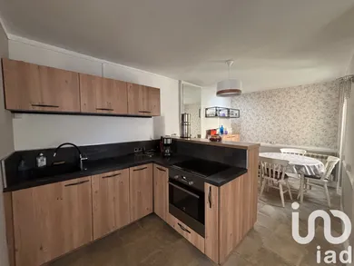 Townhouse in Saint-Gaultier (36800)