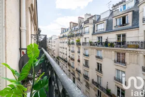 Apartment at Paris (75018)