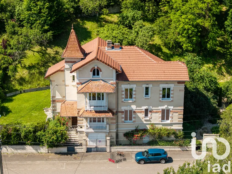 Maison 8 pièces 193 m² · à Thiaucourt-Regniéville · 193 m² · 348 000 €