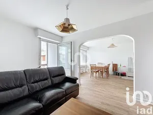 Appartement à annecy-le-vieux (74940)