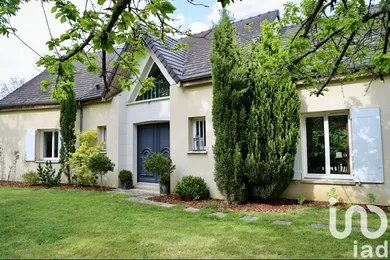 House in Guecelard (72230)