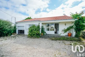 Maison traditionnelle à Barbâtre (85630)