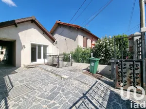 Townhouse at Villeneuve-le-Roi (94290)