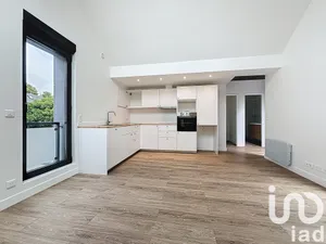 Apartment at Mont-Saint-Aignan (76130)