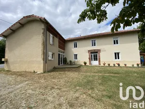 Maison traditionnelle à Puntous (65230)