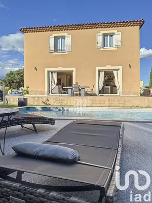 Maison traditionnelle à L'Isle-sur-la-Sorgue (84800)