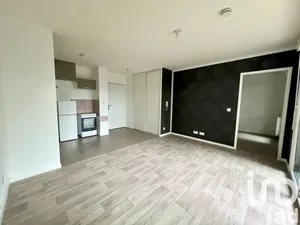 Apartment at Jouy-le-Moutier (95280)