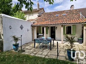 Maison de village à Saint-Auvent (87310)