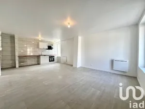 Appartement à Chevry-Cossigny (77173)