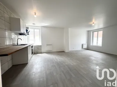 Apartment in Chevry-Cossigny (77173)