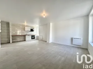 Appartement à Chevry-Cossigny (77173)