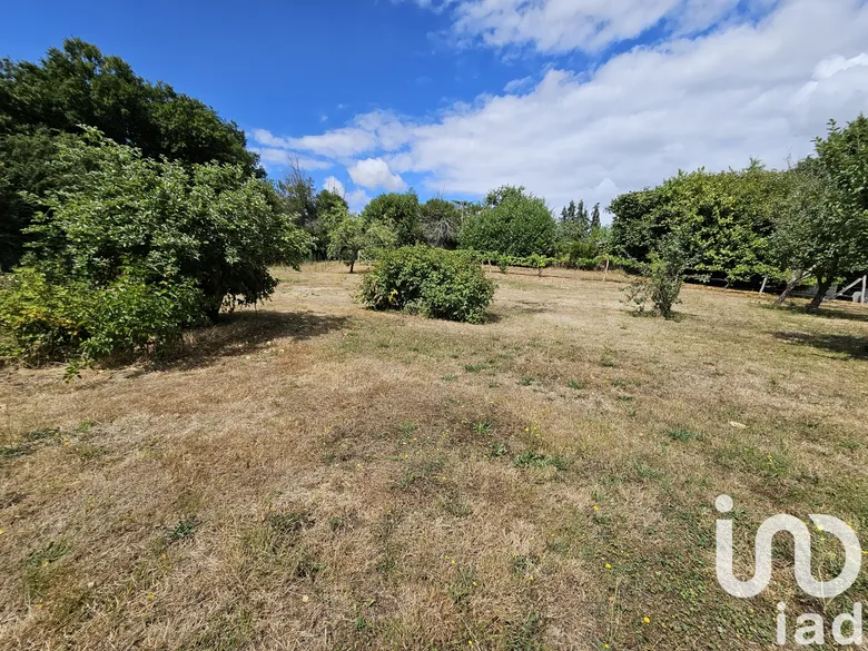 Terrain à bâtir à Saint-Martin-des-Monts (72400) · 34 490 €
