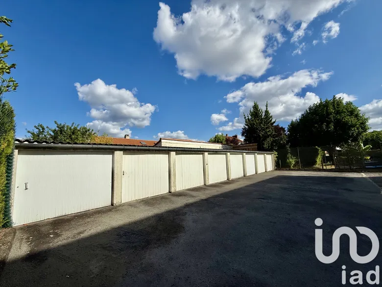 Parking 12 m² · à Rezé · 12,1 m² · 20 000 €