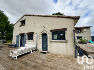 House at Mirebeau (86110)