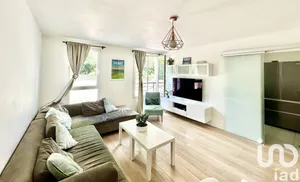 Apartment at Massy (91300)