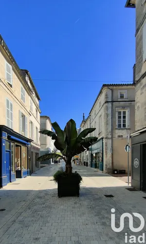Building at Cognac (16100)