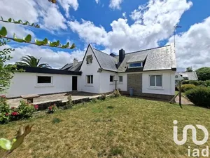 Traditional house at Louannec (22700)