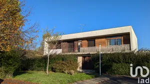 Immeuble à Saint-Seurin-sur-l'Isle (33660)