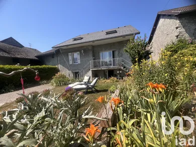 Maison de village à Arbin (73800)