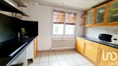 Appartement à Saint-Étienne (42100)