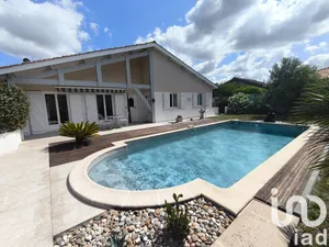 House in Eysines (33320)