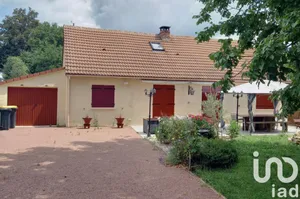 House at Faverelles (45420)