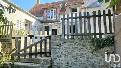 Maison de ville à Saint-Amand-Montrond (18200)