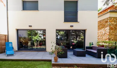 House in Houilles (78800)