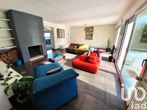 House at Chaingy (45130)