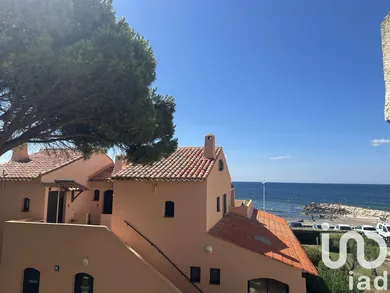 Apartment at Sausset-les-Pins (13960)