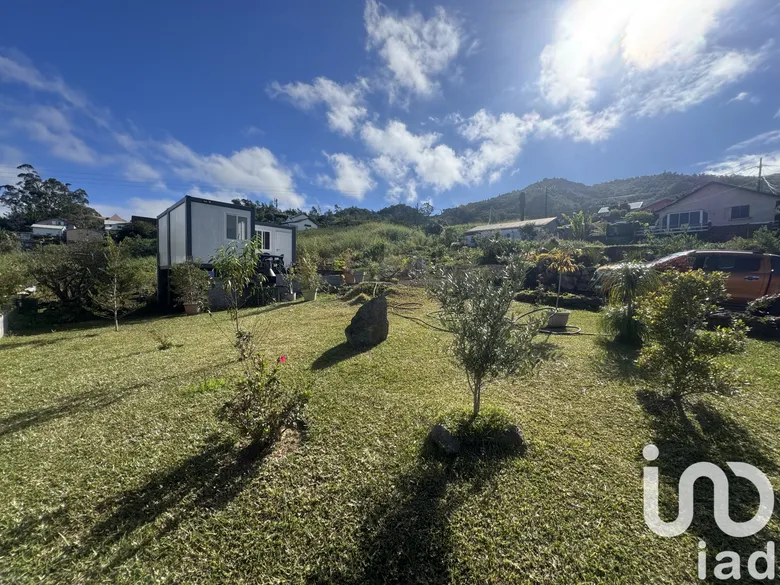 Terrain à bâtir à Les Avirons (97425) · 310 000 €