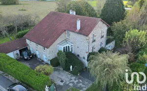 Maison d'architecte à Varennes-en-Argonne (55270)