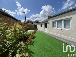 House at Annay (62880)