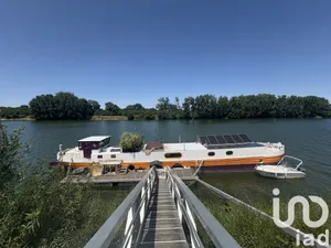 Barge at Saint-Julien-de-Concelles (44450)