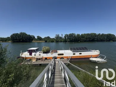 Péniche à Saint-Julien-de-Concelles (44450)