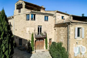 Maison à Castillon-du-Gard (30210)
