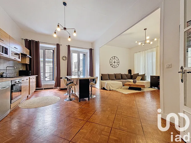 Appartement 5 pièces 130 m² · à Sens · 130,4 m² · 230 000 €
