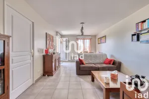 Apartment at Le Pin (77181)