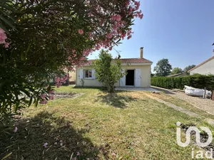House at Sainte-Eulalie (33560)