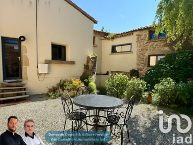 Maison de campagne à Saint-Sylvestre (07440)