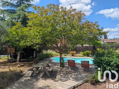 Traditional house at Lesperon (40260)