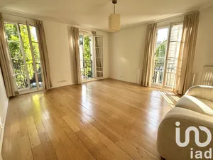 Apartment at Maisons-Alfort (94700)
