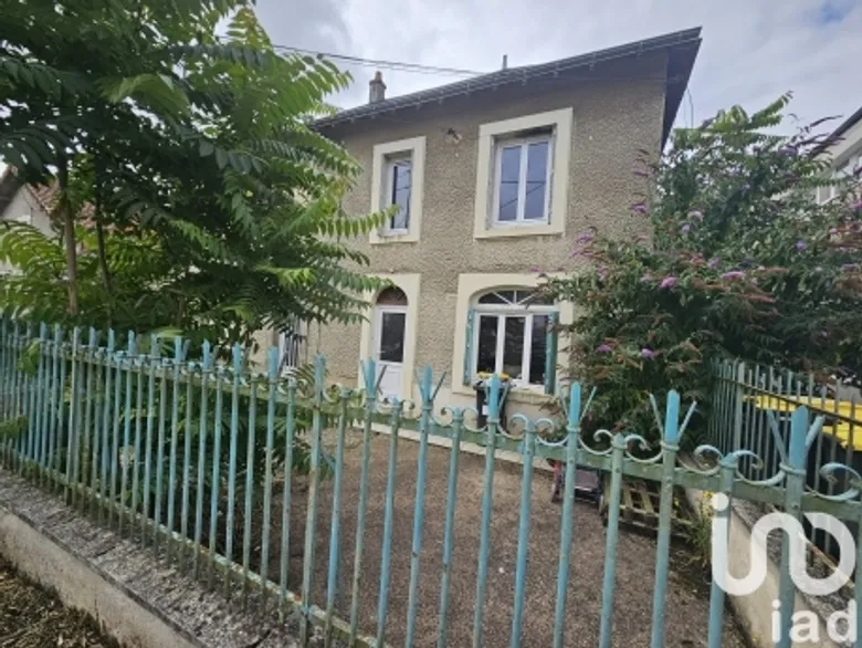 Maison 4 pièces 76 m² · à Saint-Pierre-d'Exideuil · 76 m² · 78 000 €